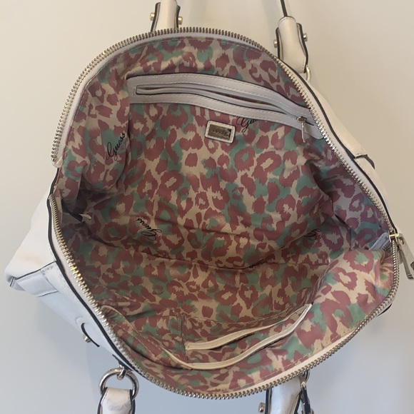 Guess Purse - Picture 2 of 5